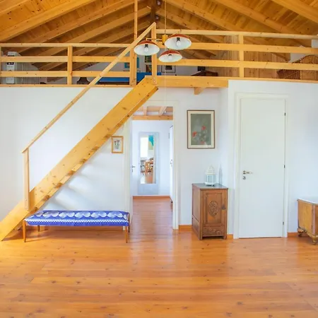 Casa vacanze Cozy In With Stunning Hill Views *