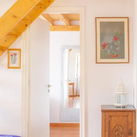 Cozy In With Stunning Hill Views Casa vacanze Marandokhórion